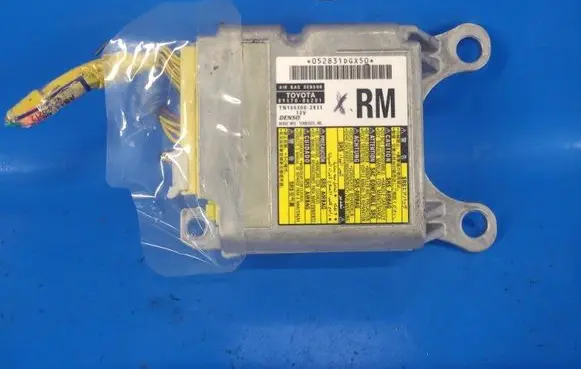 Toyota Camry Airbag control unit/module 8917006201