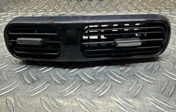 Citroen C4 Cactus Dash center air vent grill 9800167777 00150104