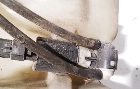 Citroen C4 I Picasso Windscreen/windshield washer pump 7700430078 8200931805