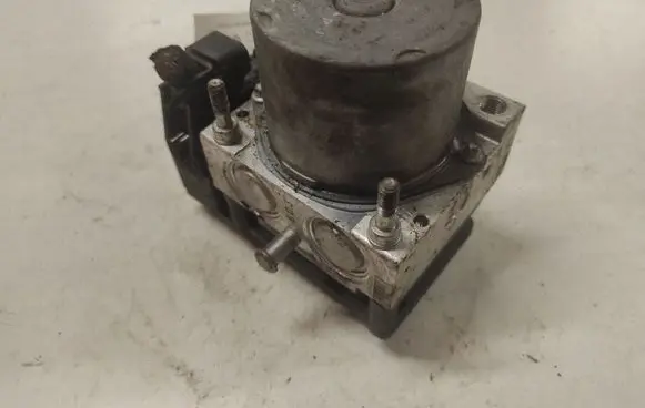 KIA Sorento ABS Pump 0265231808 589103E400 609L6020106