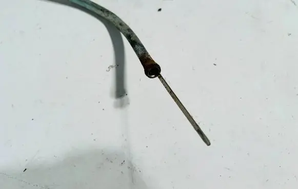 Toyota Auris E180 Oil level dip stick 