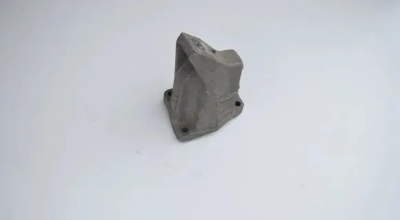 Audi A6 S6 C4 4A Gearbox mounting bracket 4A0399113J