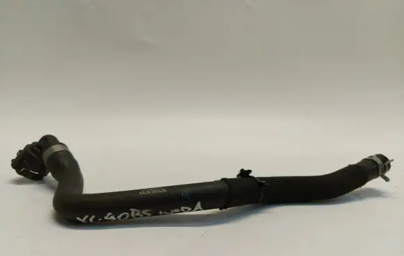 Volvo XC90 Engine coolant pipe/hose 32339327