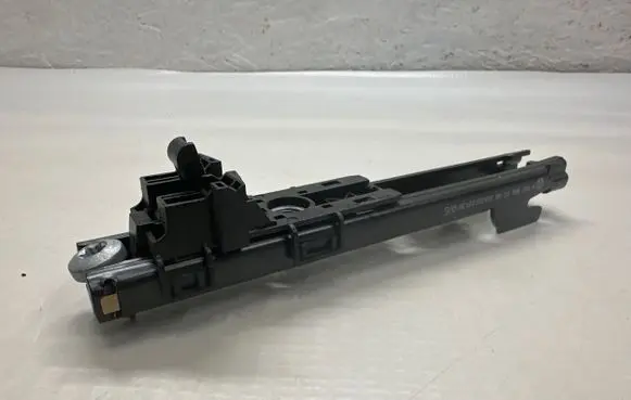 Mercedes-Benz C W205 Seat belt height adjuster A0008600388