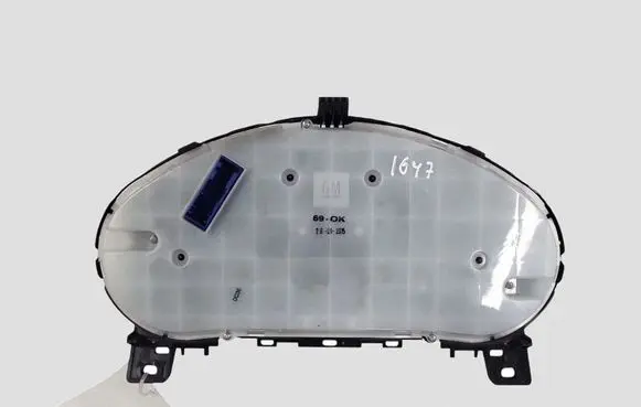 Opel Astra J Speedometer (instrument cluster) 13460582 15026