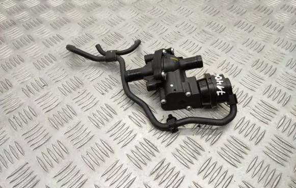 Thermostat/thermostat housing