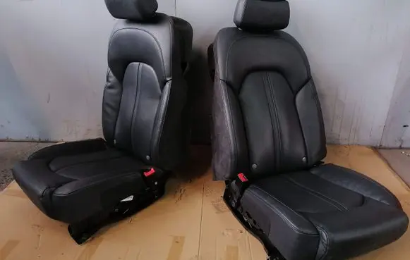 Audi A8 S8 D4 4H Rear seat 