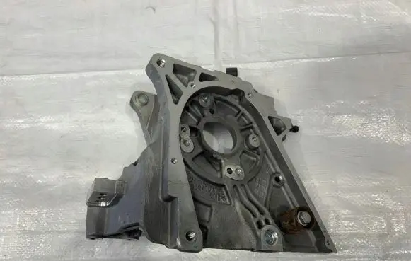 Alfa Romeo Giulia Engine mounting bracket 55270961