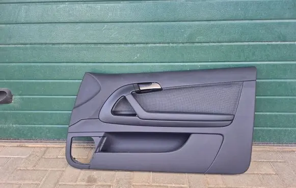 Audi A3 S3 8P Front door card panel trim 8P3867106S 25072007 10001010