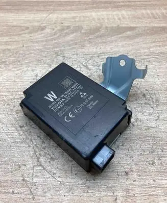 Toyota Yaris Tire pressure control unit 897600D011 MB1584003490