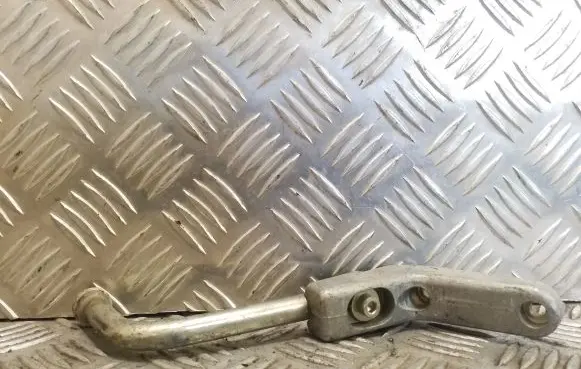 Volkswagen Transporter - Caravelle T4 Sliding door upper roller guide/hinge 701843440