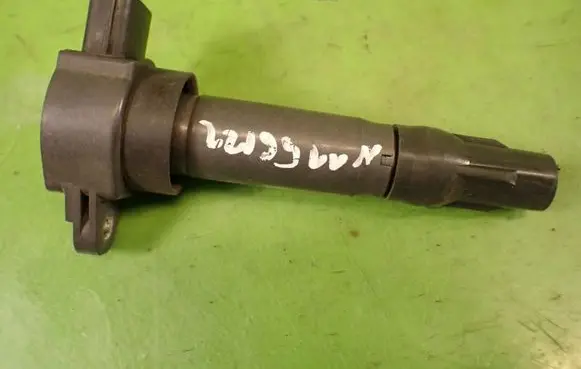 Mitsubishi Colt High voltage ignition coil MN195616