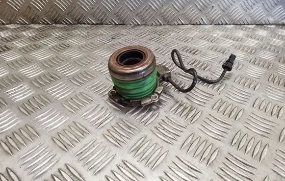 Opel Astra G Clutch release bearing slave cylinder 90523765