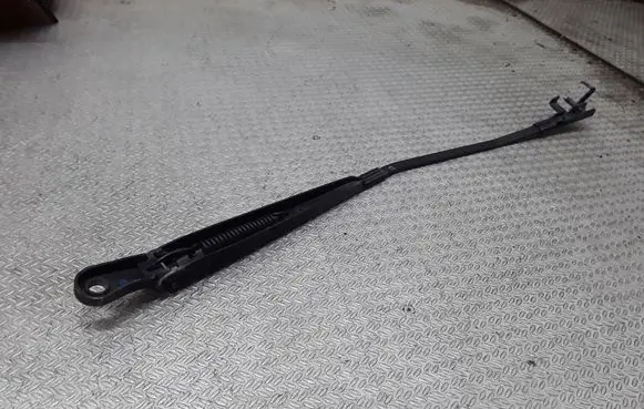 Renault Modus Front wiper blade arm 8200360823