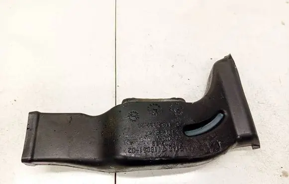 BMW 3 E90 E91 Air intake hose/pipe 5116711805102