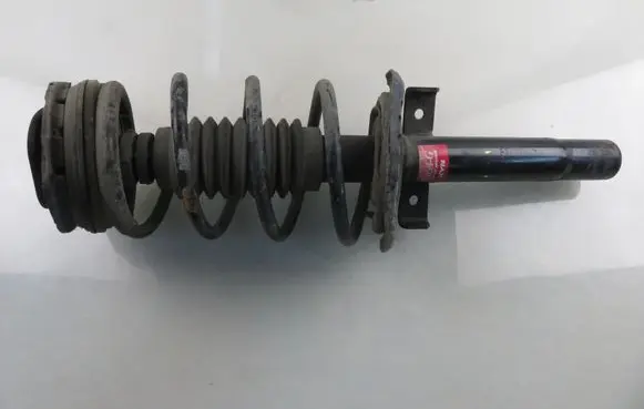 Renault Megane II Front shock absorber with coil spring 333718