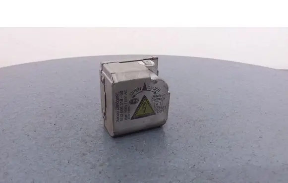 Opel Vectra C Voltage converter/converter module 5DD008319-50