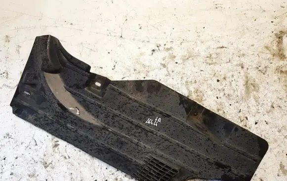 Volvo C30 Engine splash shield/under tray 0714863