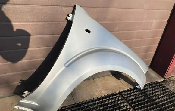 Nissan Pathfinder R51 Fender