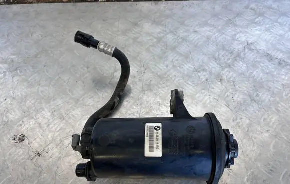 Power steering fluid tank/reservoir