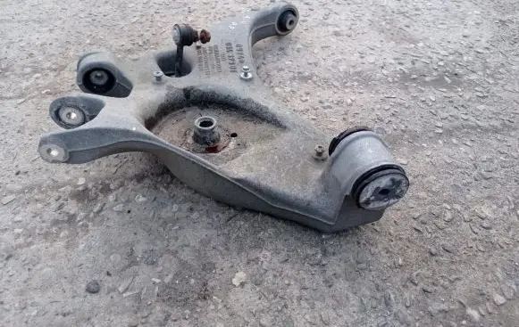 Audi A4 S4 B7 8E 8H Rear upper control arm/wishbone 03437381