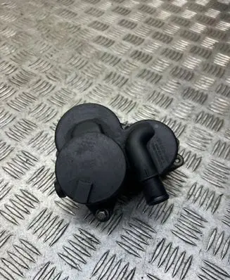 Mercedes-Benz A W168 Breather valve A6680100062