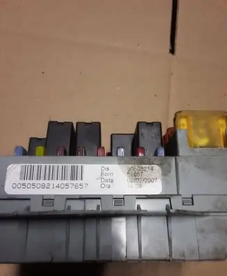 Alfa Romeo 159 Fuse module 0050508214057657