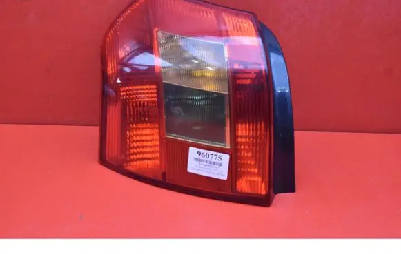 Toyota Corolla E120 E130 Rear/tail lights 02-51
