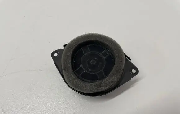 Dodge RAM Panel speaker 68043045AD