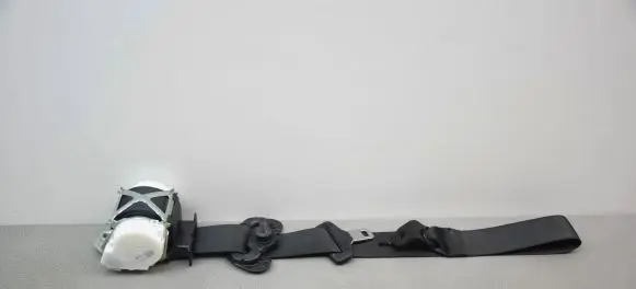 BMW 4 F32 F33 Front seatbelt 7265809