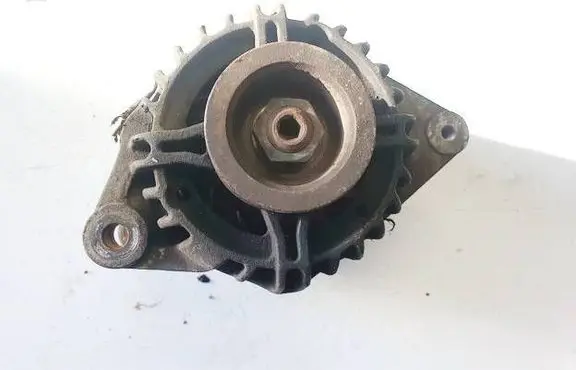 Toyota Yaris Generator/alternator 270600J030