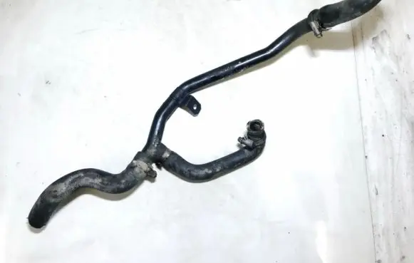 Audi A4 S4 B5 8D Engine coolant pipe/hose