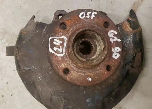 Volkswagen Jetta I Front wheel bearing hub 171407256A 90MM