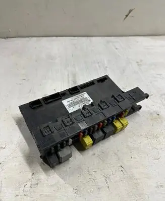 Mercedes-Benz E W211 Comfort/convenience module 2115452201 5DK00804760 0311215209006
