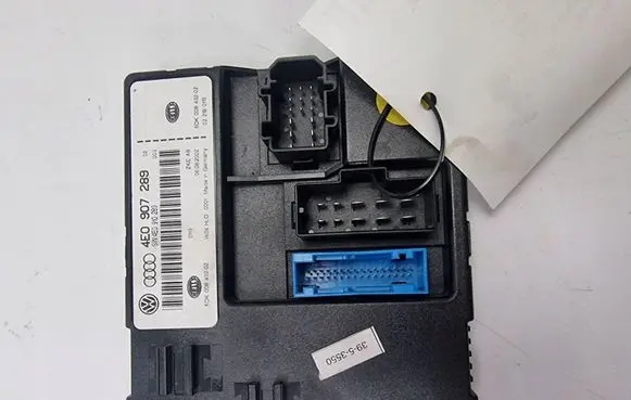 Audi A8 S8 D3 4E Central body control module 4E0907289 KOMFORTU