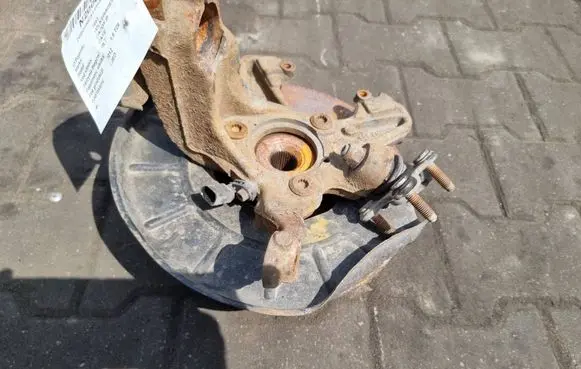 Volkswagen Caddy Front wheel hub spindle knuckle