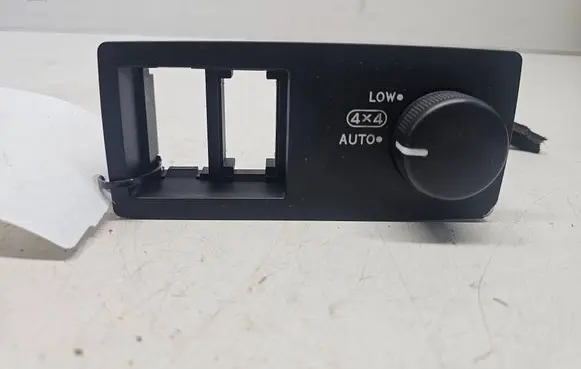 KIA Sorento Differential lock switch 201004352