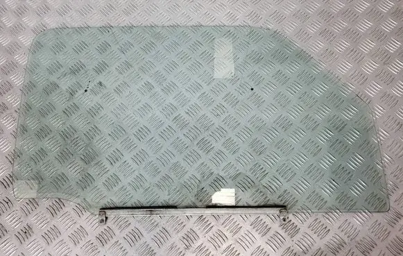 Suzuki Jimny Front door window/glass (coupe) 