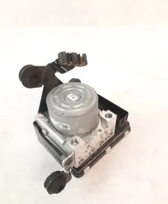 Volvo S90, V90 ABS Pump 31680101