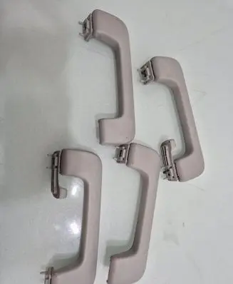 Audi A6 S6 C6 4F A set of handles for the ceiling 