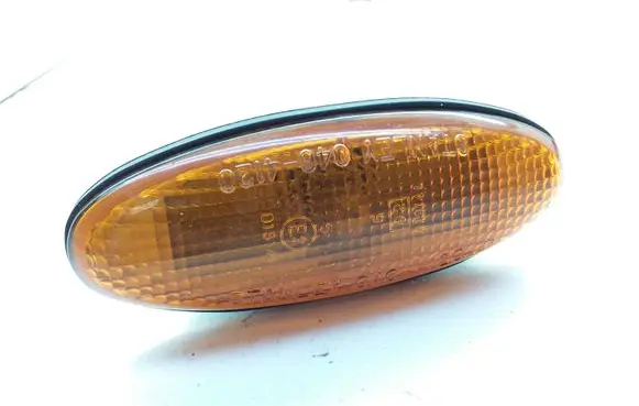 Mazda 323 F Front fender indicator light STANLEY0464120 0464120