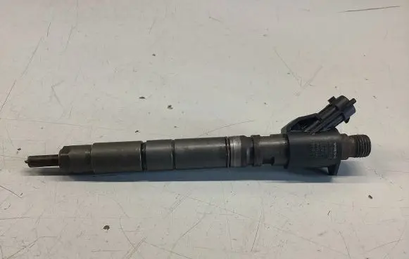 Volvo V60 Fuel injector 0445116046