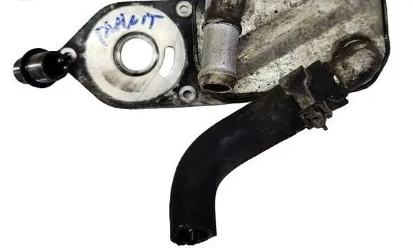 Engine oil radiator