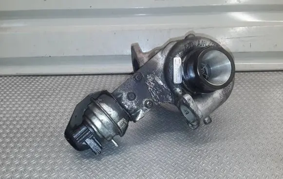 Opel Insignia A Turbo 55570748