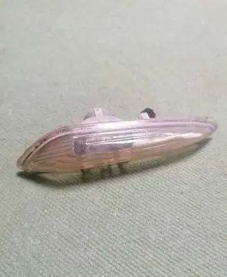 BMW 3 E46 Front fender indicator light 6911371 184359