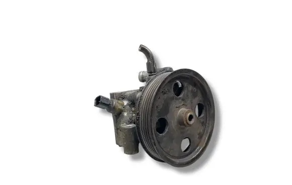 Ford Focus Power steering pump 4M513A696AE