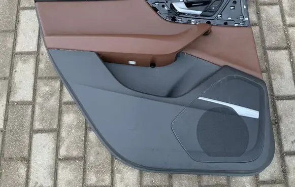 Audi Q7 4M Rear door card panel trim 4M0867317B 4M0867305F 4M0867305
