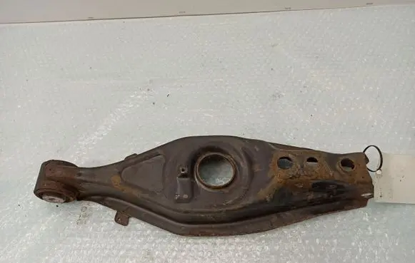 Mercedes-Benz C W203 Rear upper control arm/wishbone