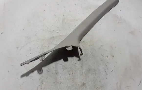 Opel Vivaro Other sill/pillar trim element 769110523R