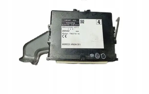 Toyota Yaris Engine control unit/module 899900D040